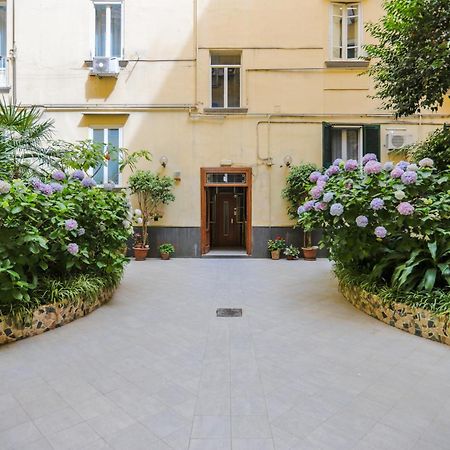 Conte Relais Suite Наполи Екстериор снимка