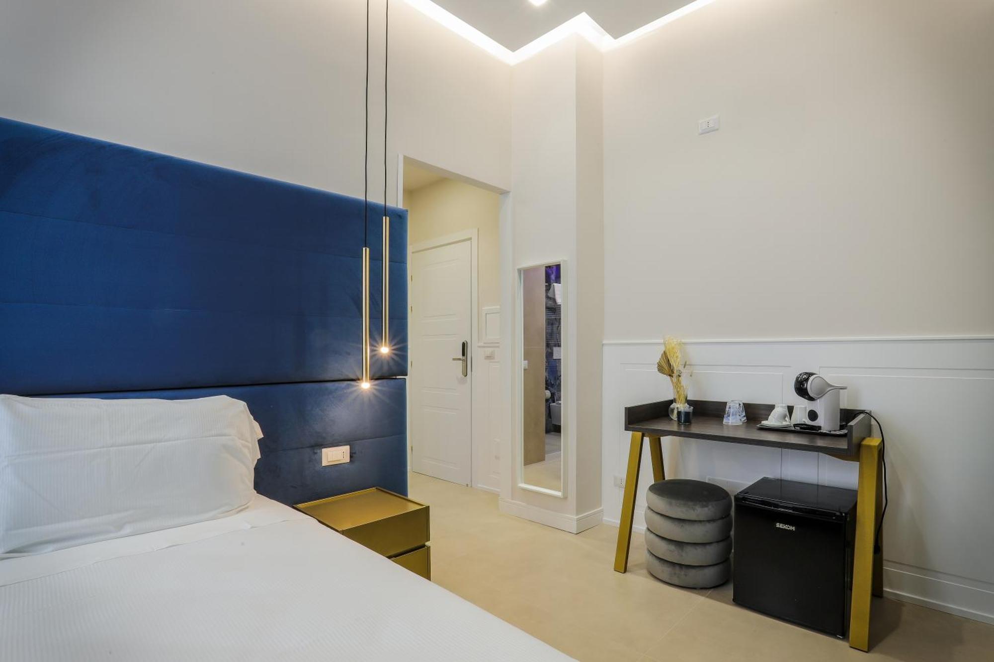 Conte Relais Suite Наполи Екстериор снимка
